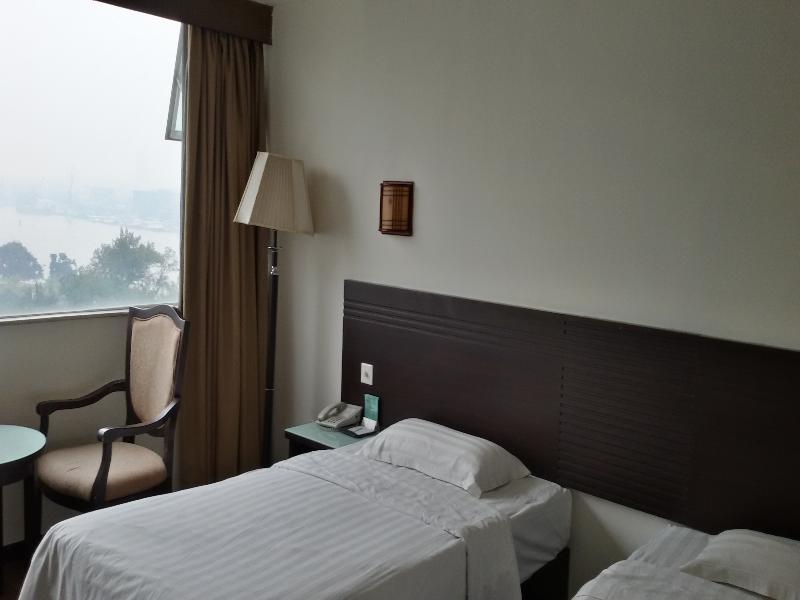 Hotel Jiang Yue à Canton Extérieur photo