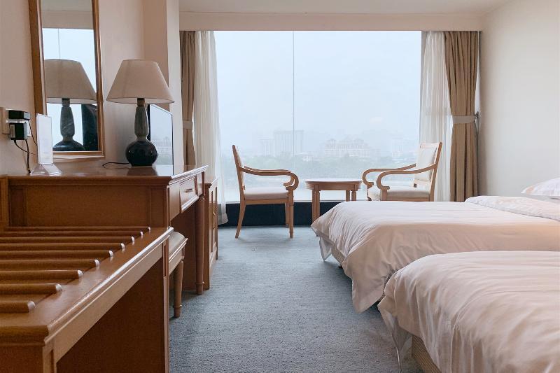 Hotel Jiang Yue à Canton Extérieur photo