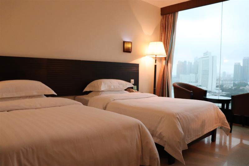 Hotel Jiang Yue à Canton Extérieur photo